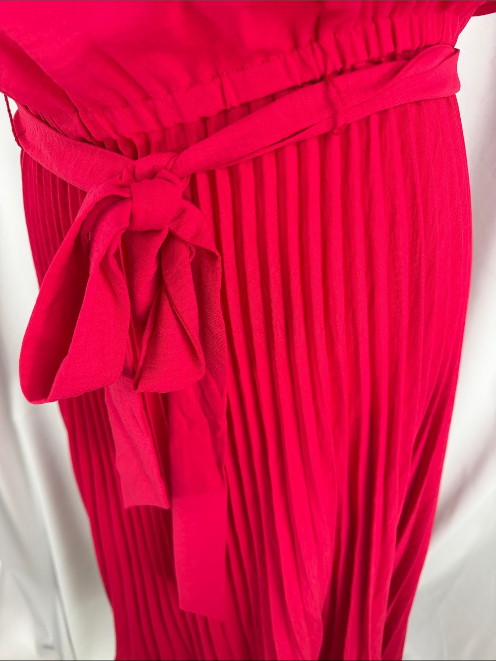 Calvin Klein Raspberry Pink Pleated Midi Dress Size 12 Belted Flutter Sleeve - Picture 4 of 10